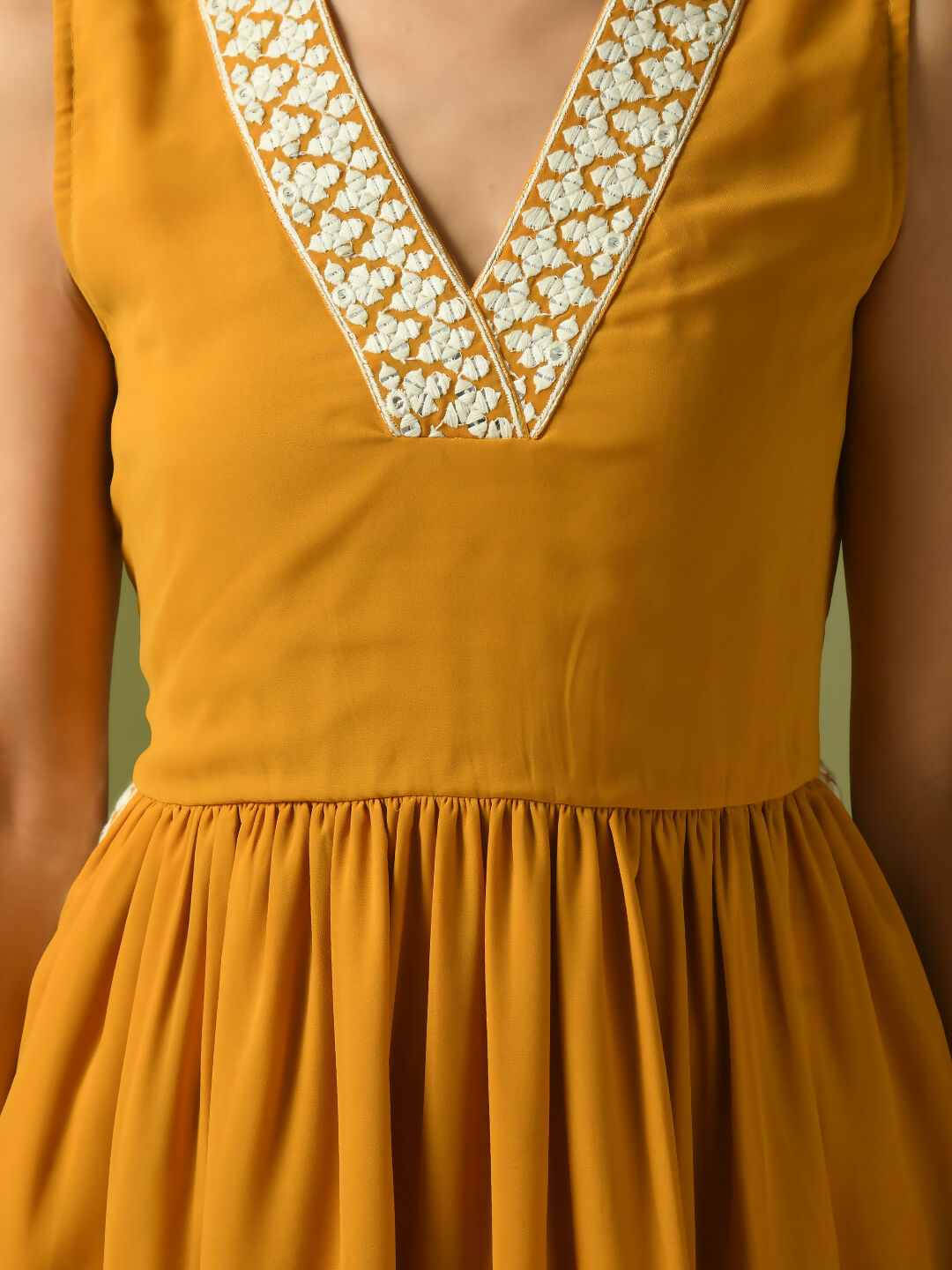 Myshka Women's Yellow Solid Georgette Anarkali Party Kurta Set