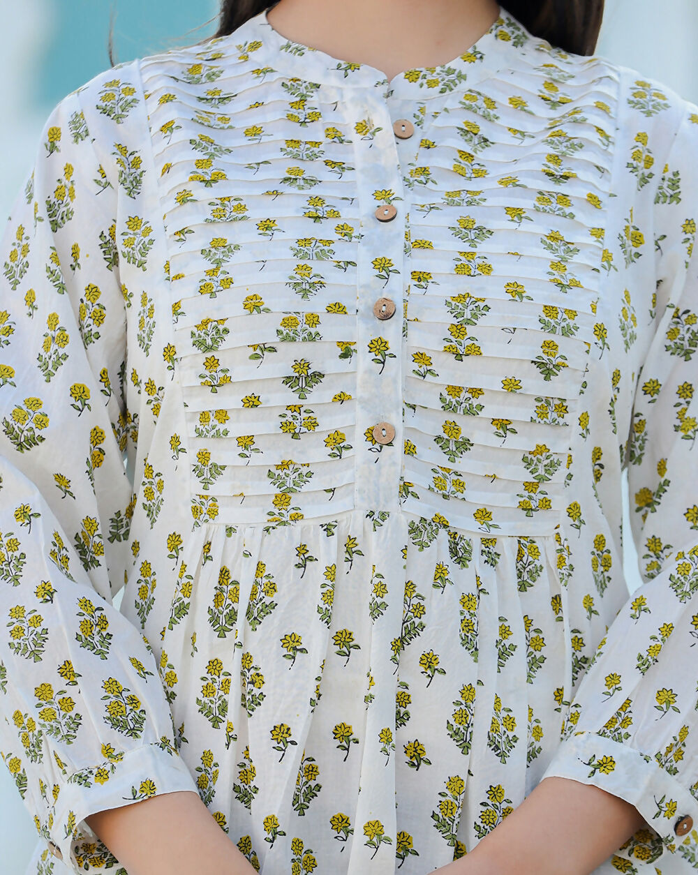 Kaajh Women's Yellow-White Floral Hand Block Printed Cotton Top