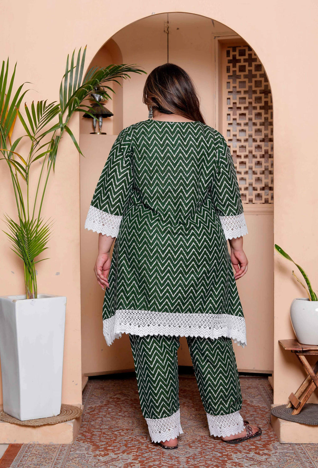 Miravan Womens Plus Size Green Rayon Zigzag Print Kurta with Palazzo set - Distacart