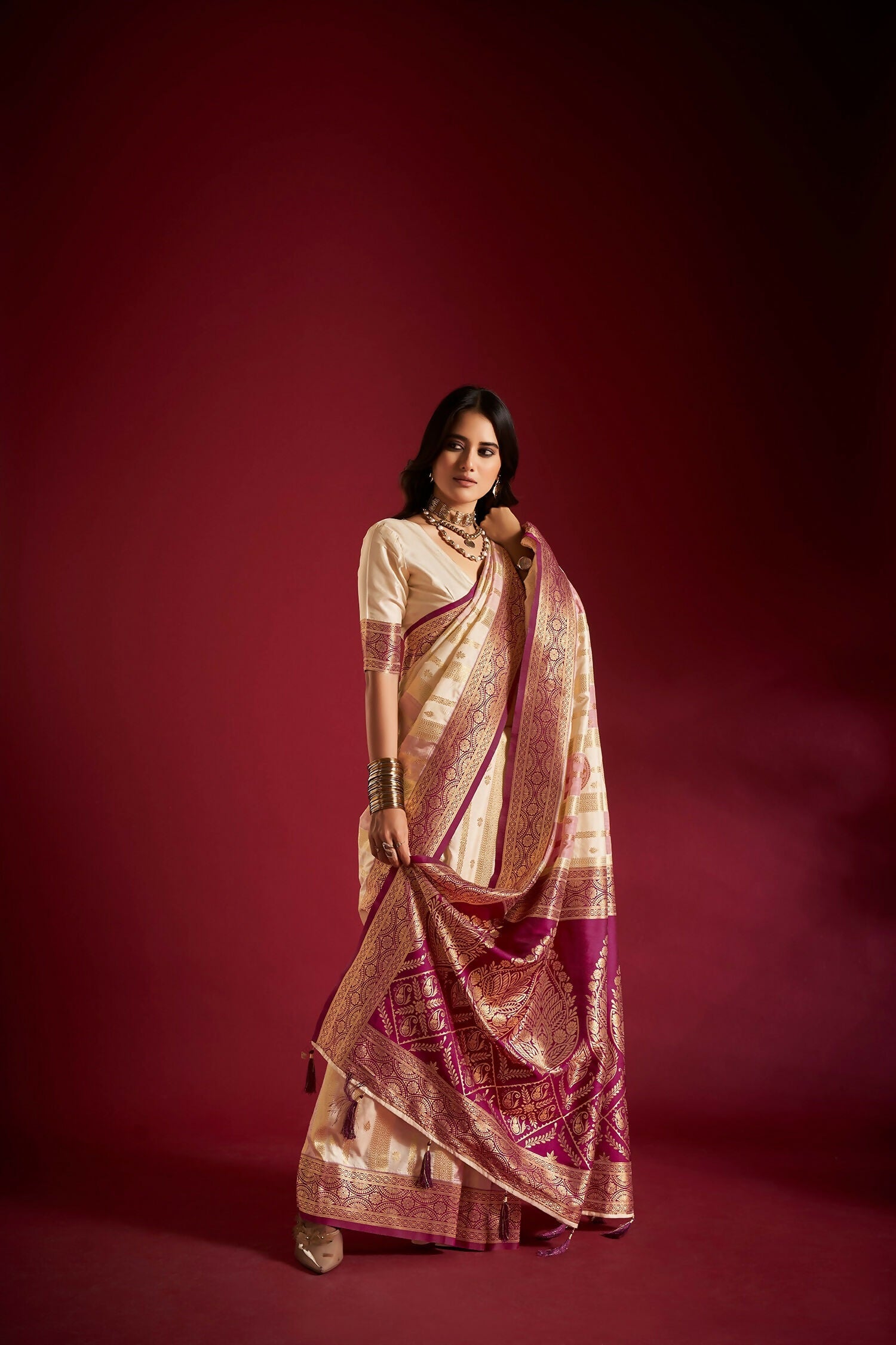 Joban Fashion Cream & Light Pink Plain With Weaving Border Banarasi Silk Sarees