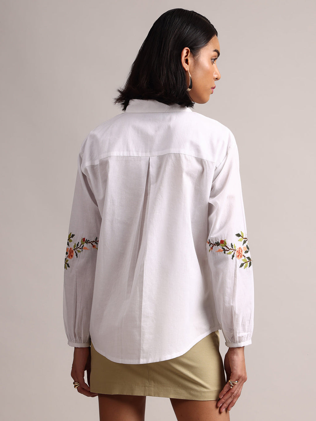 Zaccai Women's White Cambric Solid Top
