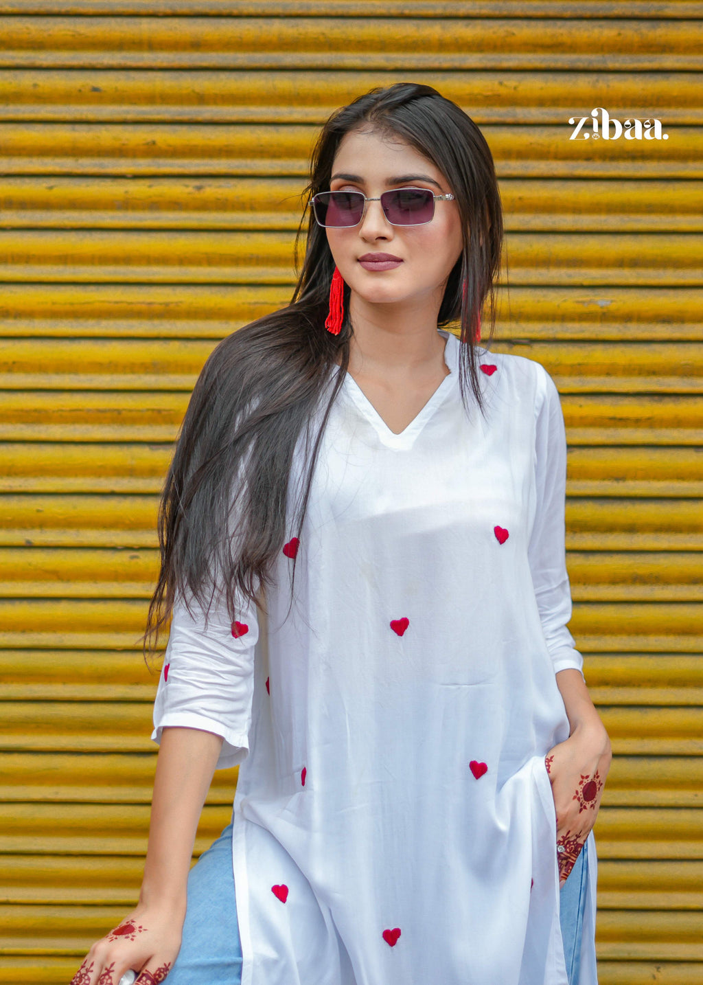 Zibaa White & Red Modal Chikankari Kurta - Distacart