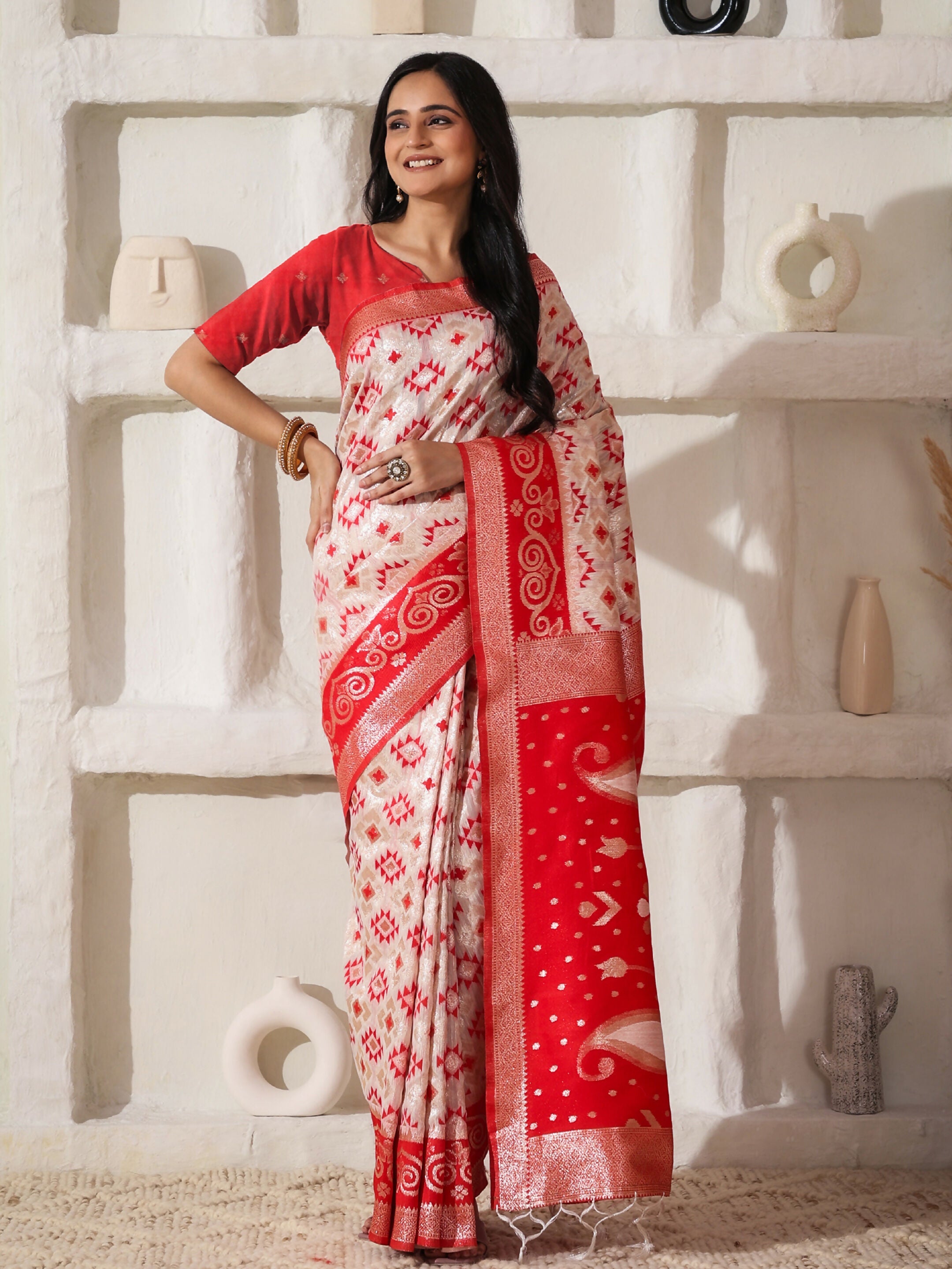 Shree Shyam Fashion Linen Cotton Red & White Saree - Distacart