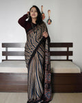 Arfa Fashion House Black Dual Tone Silk Digital Printed Saree