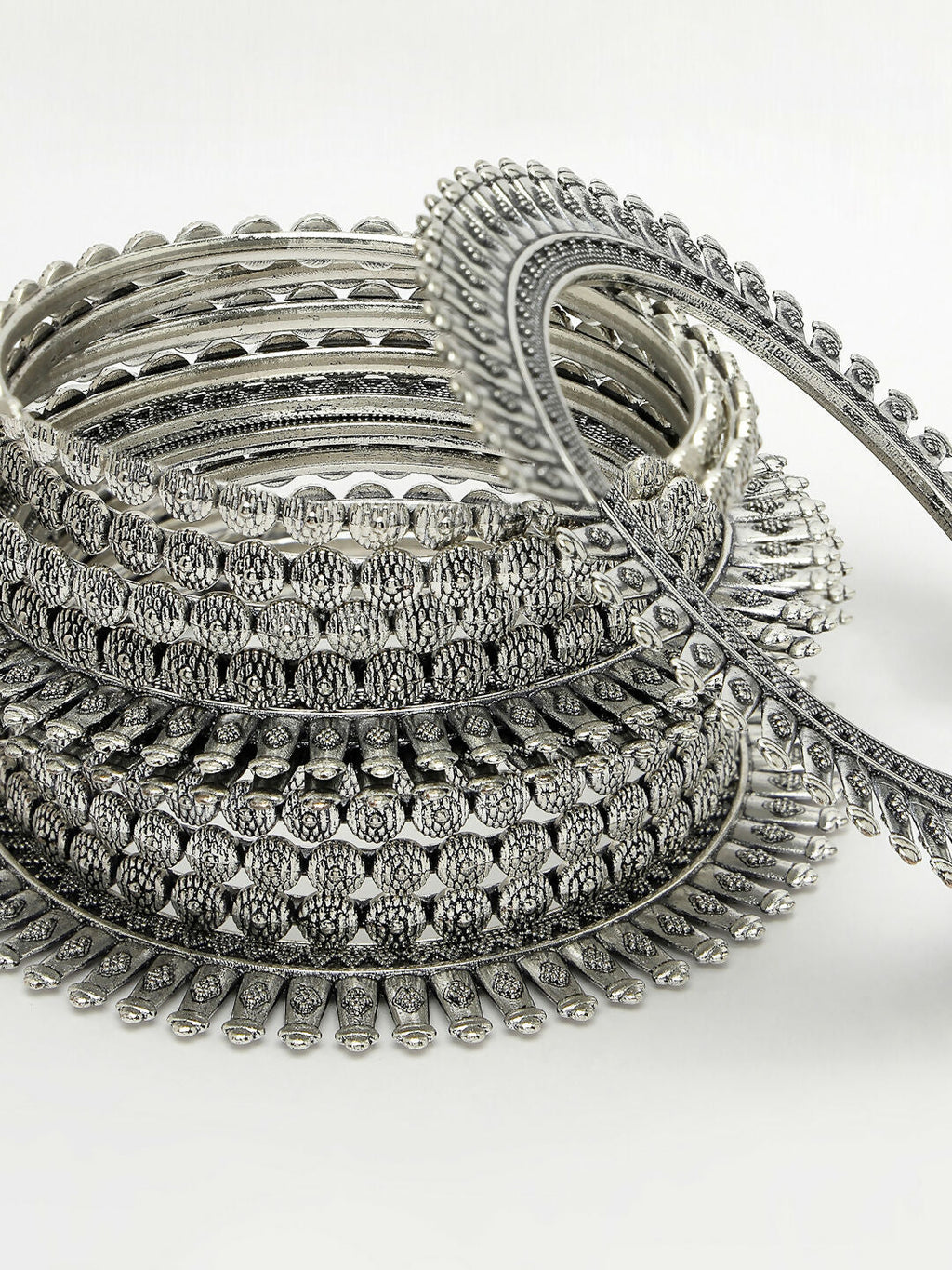 NVR Women's Set of 6 Silver-Toned German Silver Oxidised Bangles - Distacart