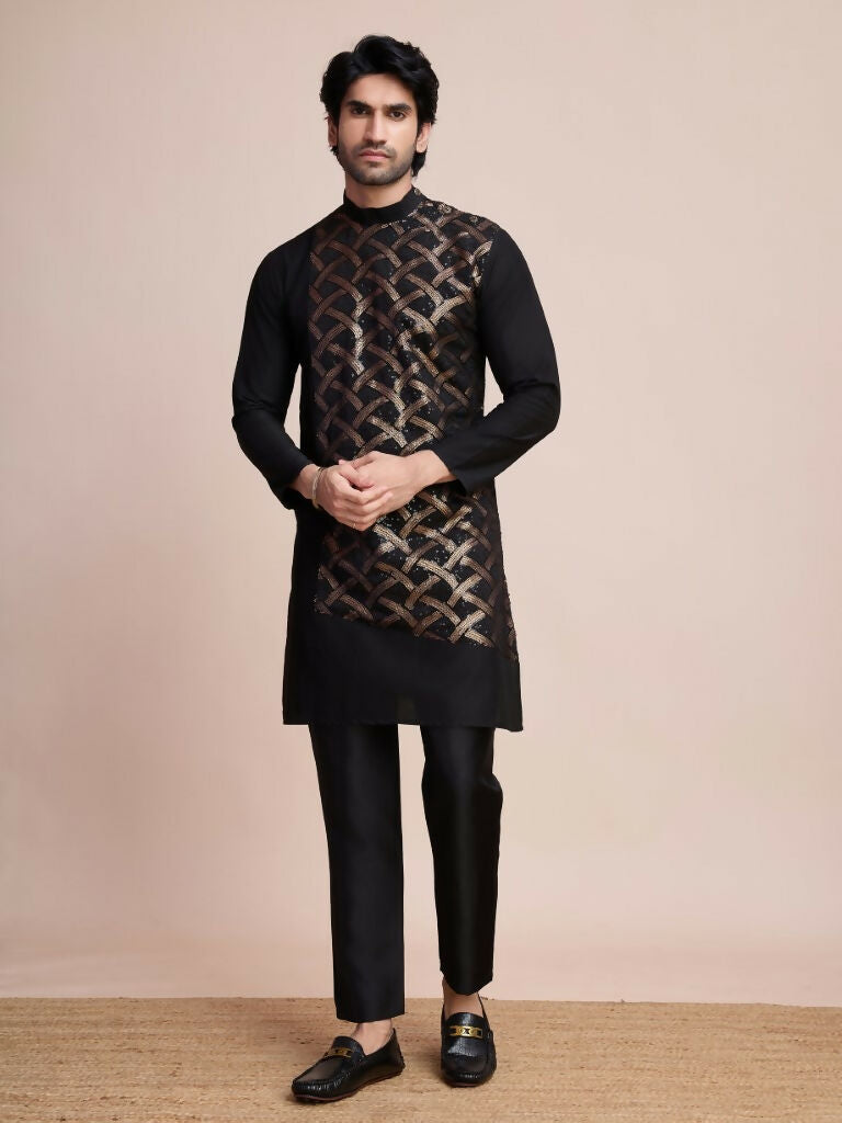 Vastranavya Traditional Festival Wear Pure Silk Thread & Sequence Embroidered Work Kurta