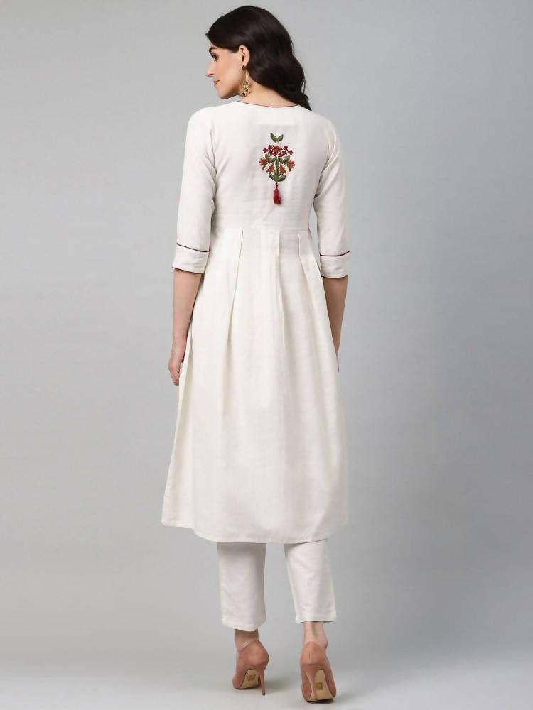 Yufta Women Off-White Yoke Design Kurta with Trouser