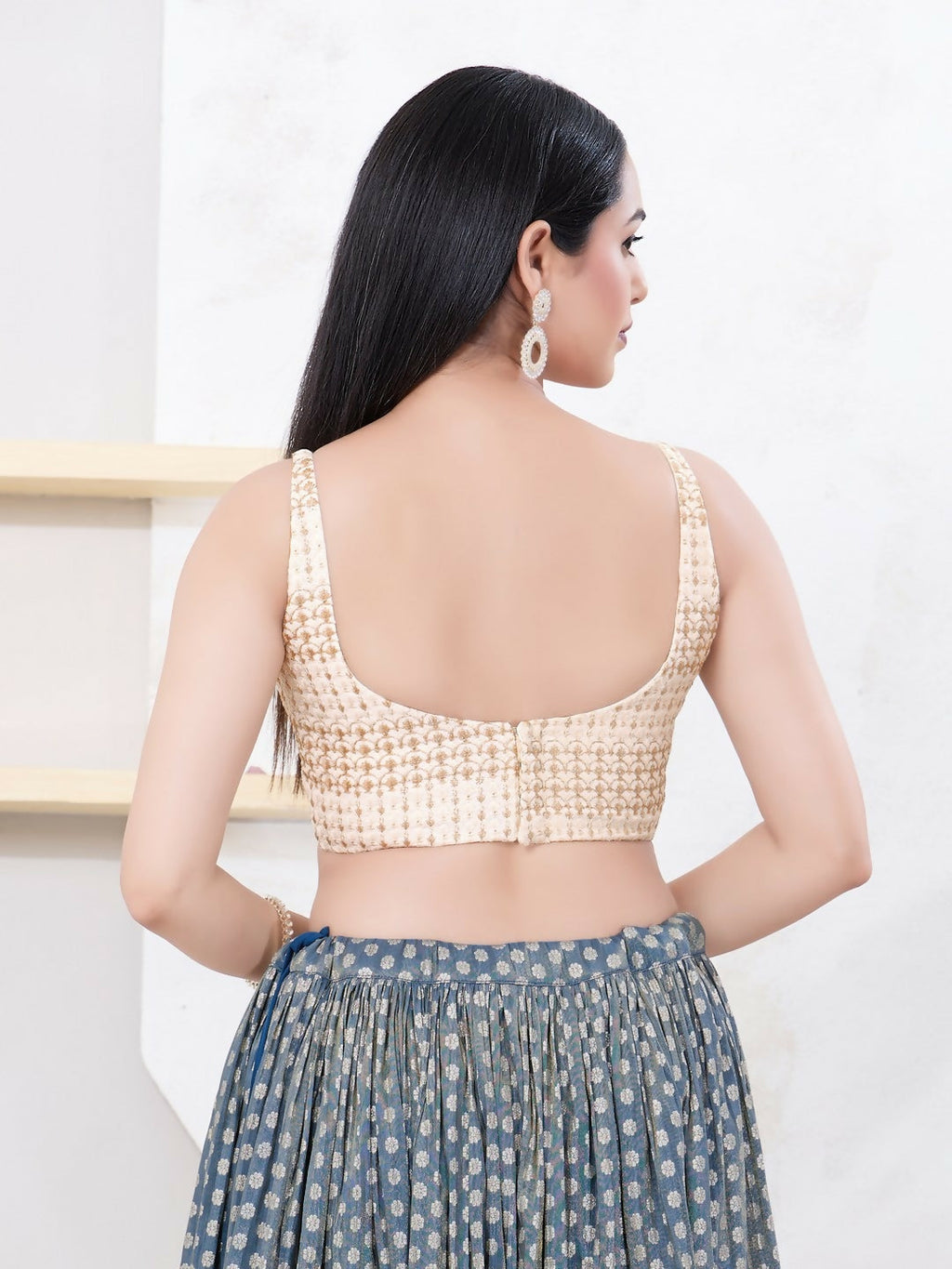 Joban Fashion Gold Shift Sleeveless Back Open Blouse