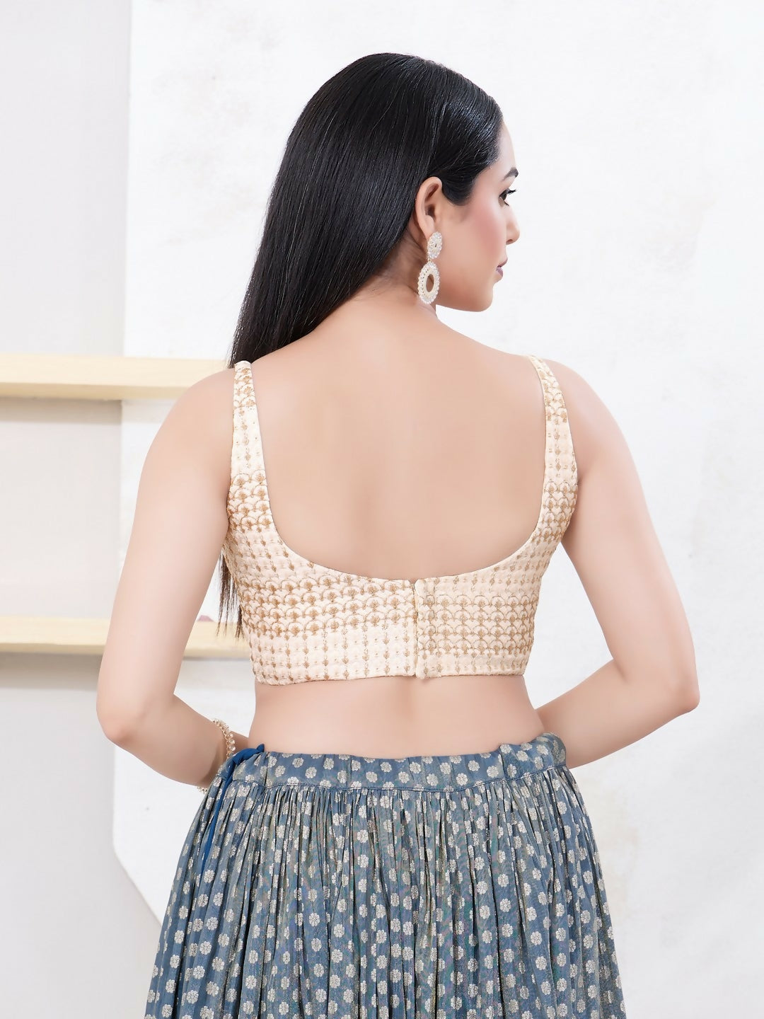 Joban Fashion Gold Shift Sleeveless Back Open Blouse