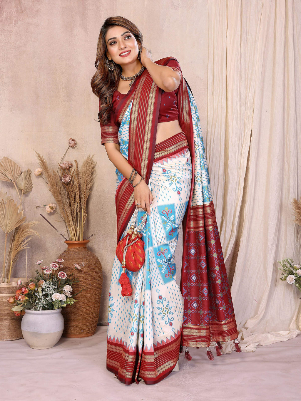 Aastha Fashion White Soft Silk Weaving Saree - Distacart