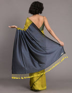 Suta Green Blue Colourblocked Cotton Blend Saree - Distacart