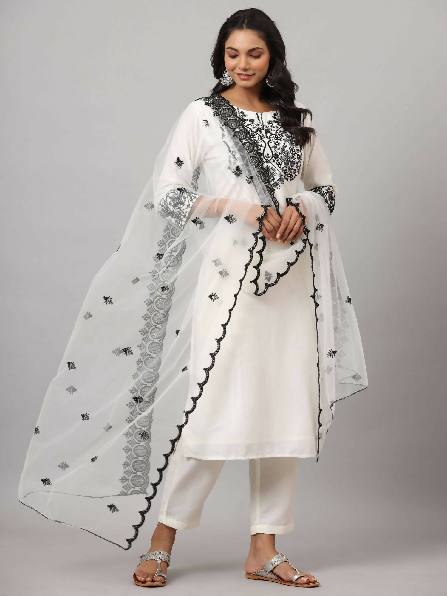 Juniper Women's White Chinnon Solid Embroidered Kurta Set - Distacart