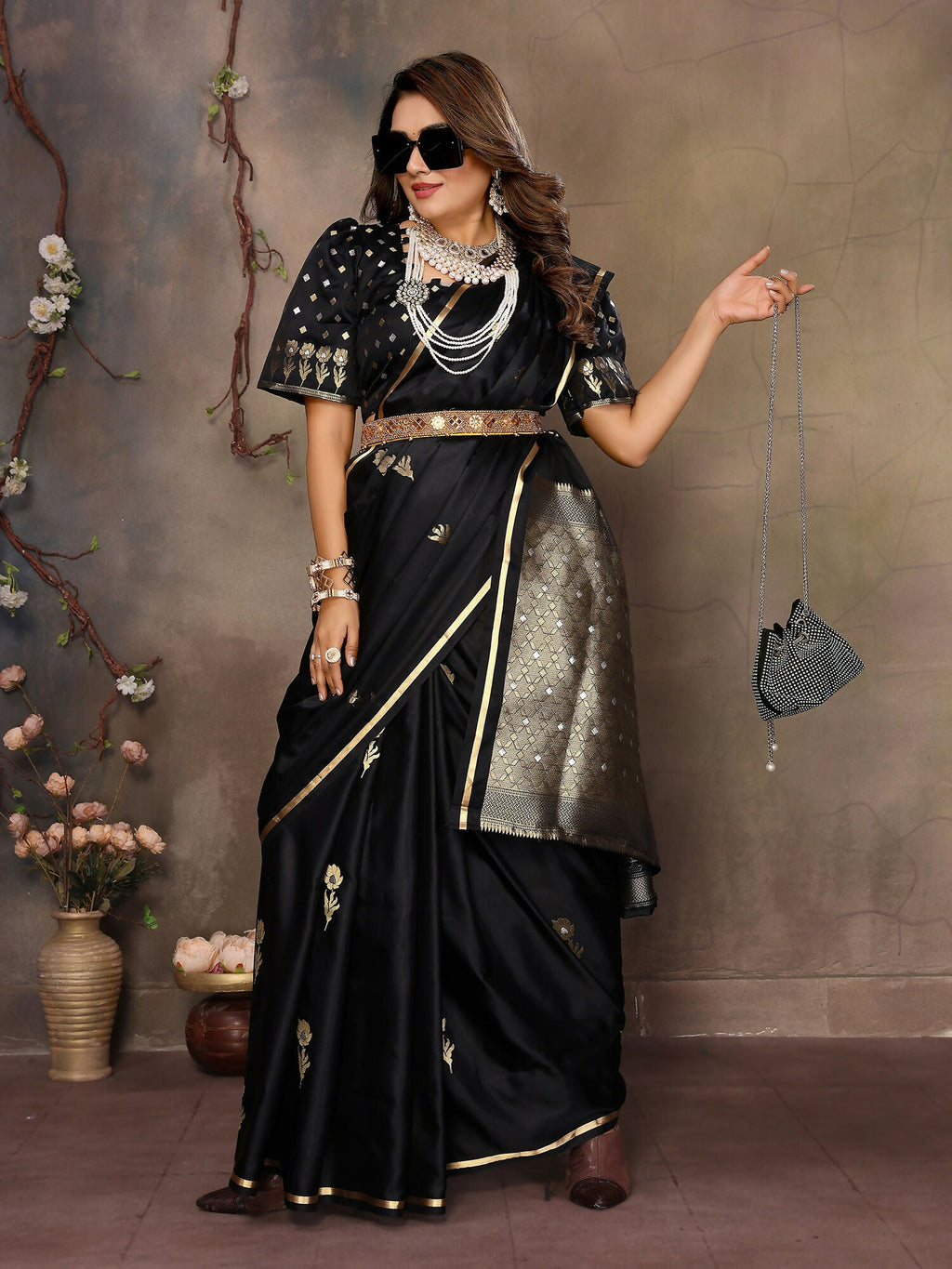 Joban Fashion Black Floral & Botanical Motifs Satin Silk Banarasi Silk Saree - Distacart