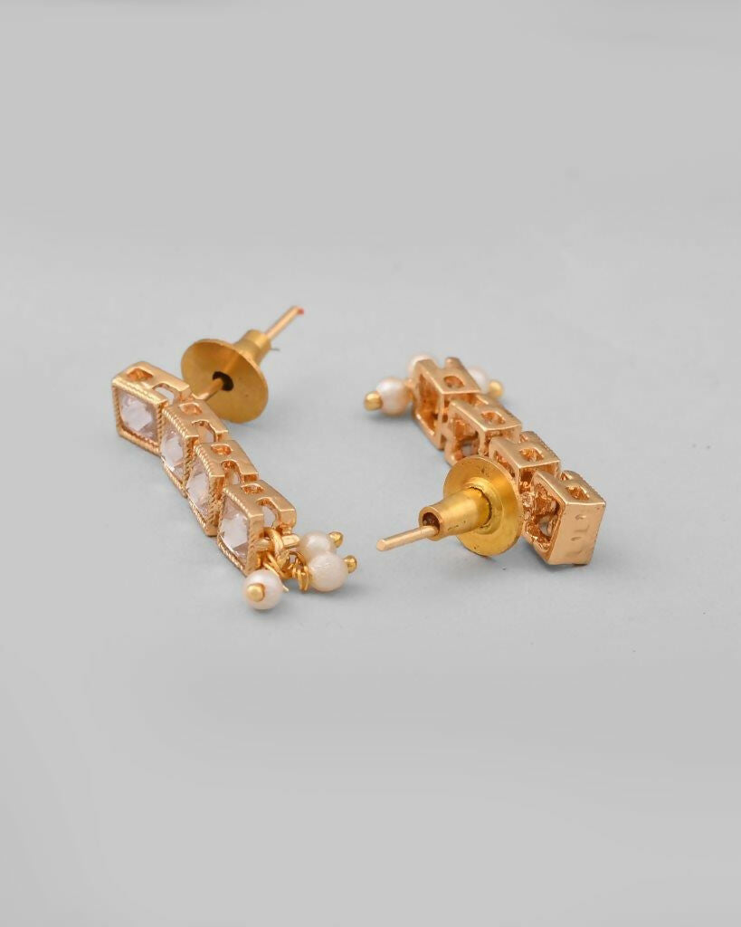 VOJ Gold Tone Stone Studded Choker With Earrings Set