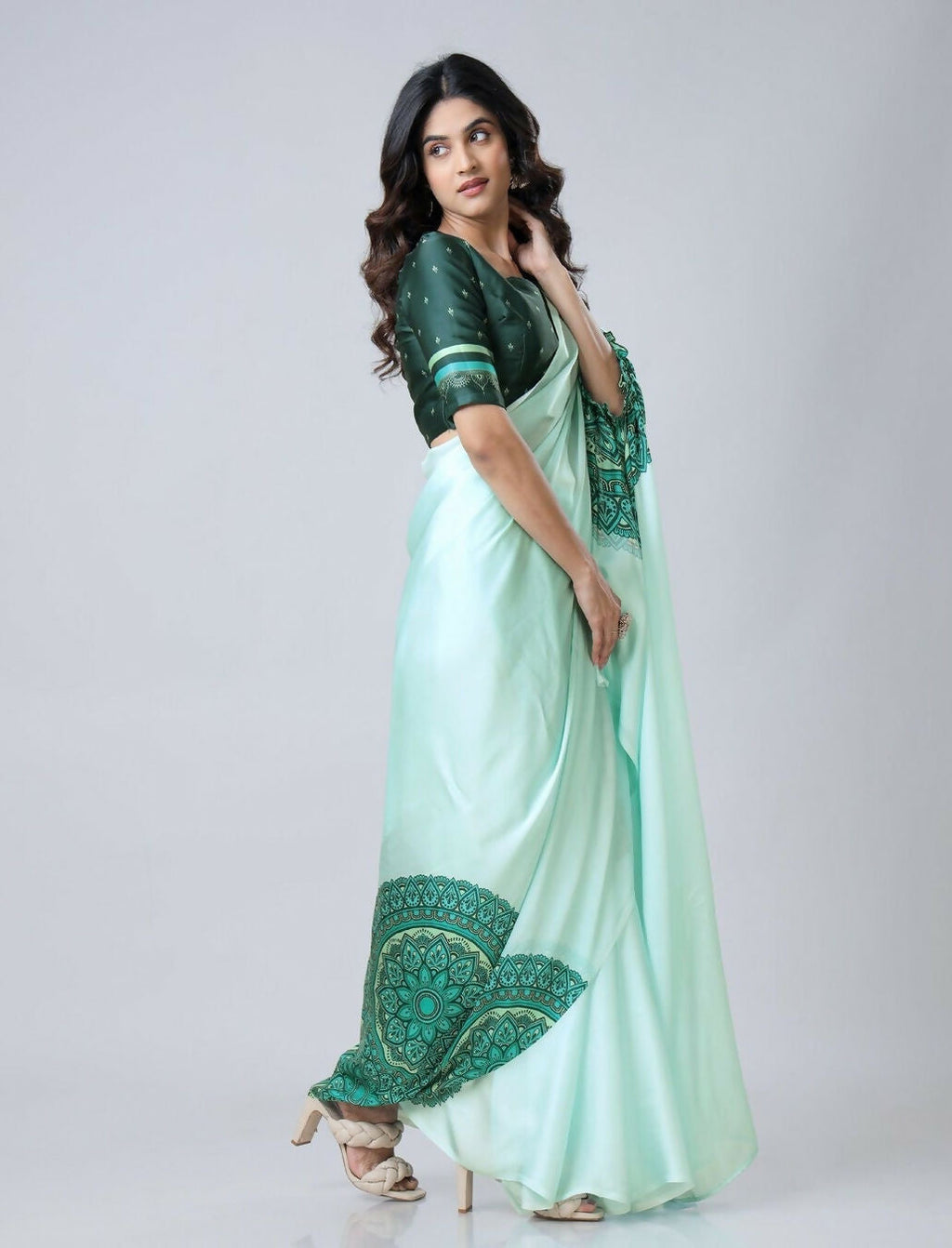 Vastranavya Electric Blue Mandalaa Print Freehand Ready to Wear Saree