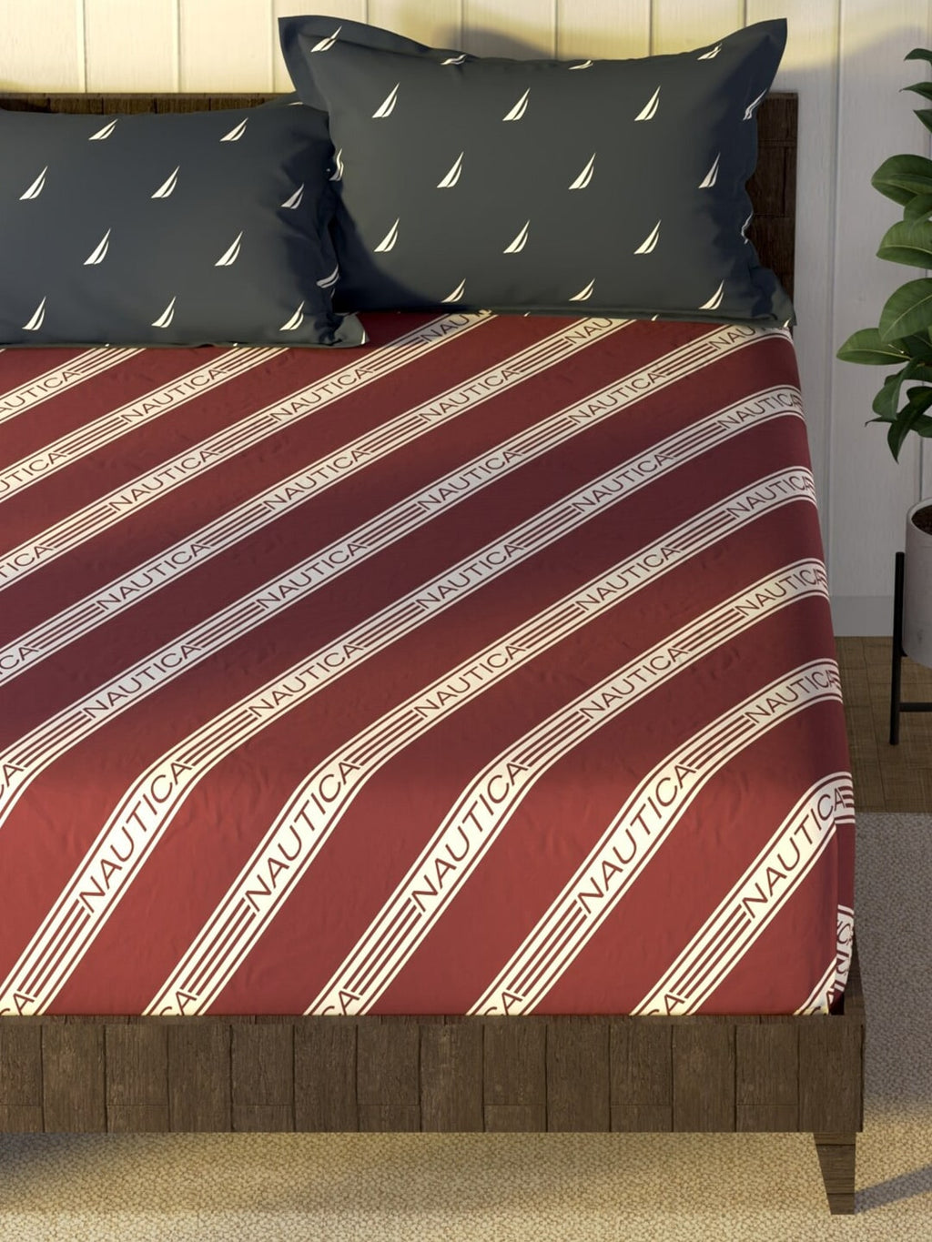 Nautica Noridge Red & White Printed Cotton 160 TC King Bedsheet with 2 Pillow Covers