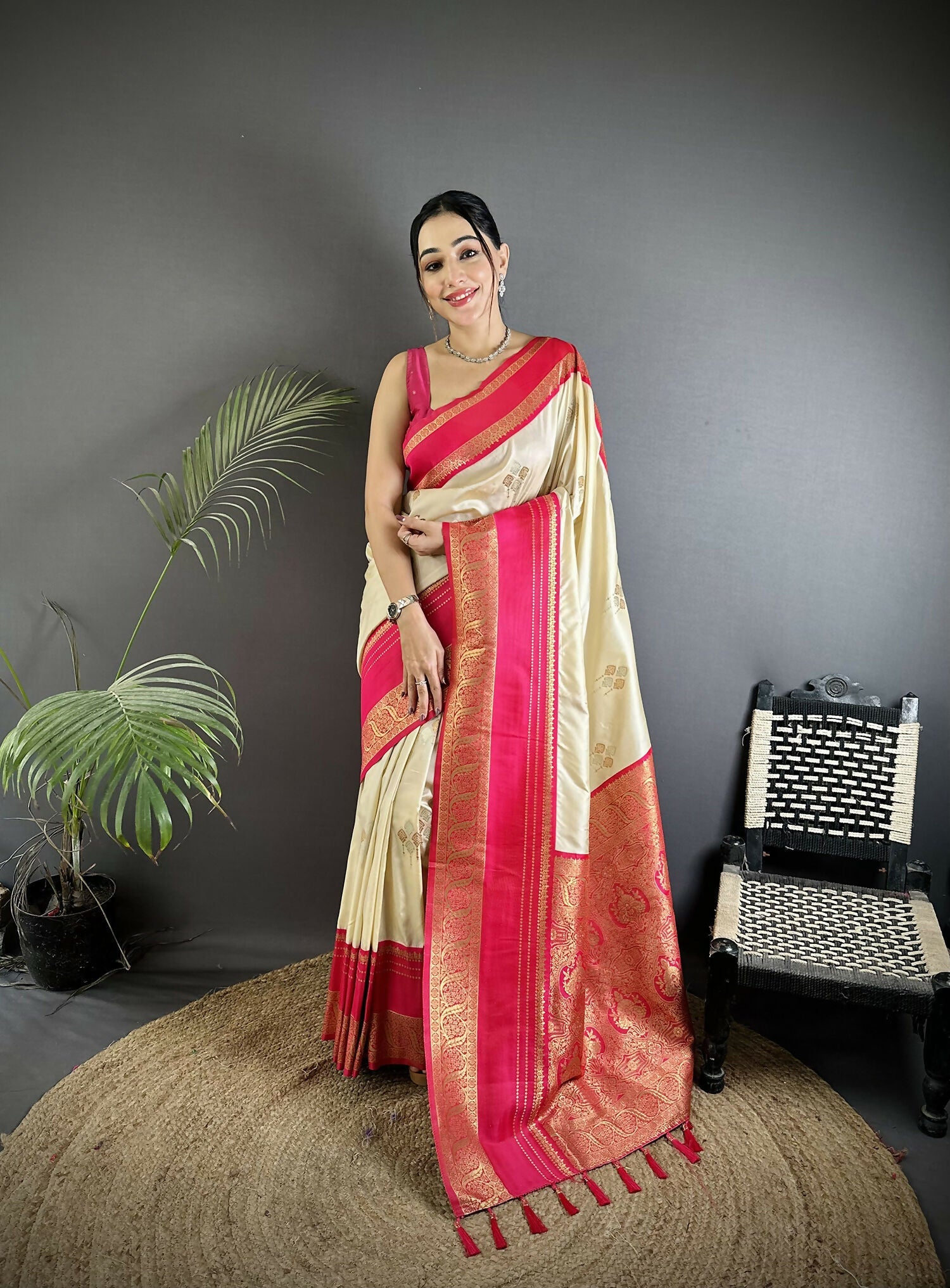 Joban Fashion Cream Banarasi Soft Silk Woven Saree - Distacart