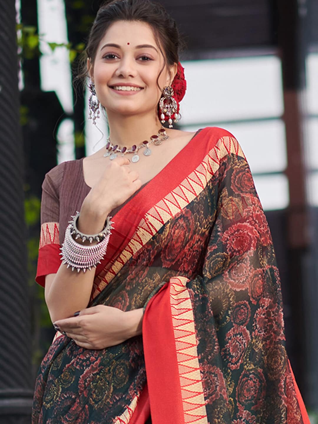 Saree Mall Floral Printed Linen Blend Block Print Sarees - Distacart