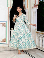 Miravan Women's Light Green Cotton Gotapatti And Lace Border Birds And Leaf Anarkali Kurta