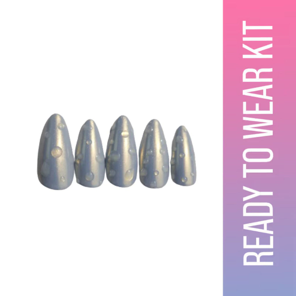 SOEZI Icey Spicy Reusable Press On Nails - Ready To Wear Kit