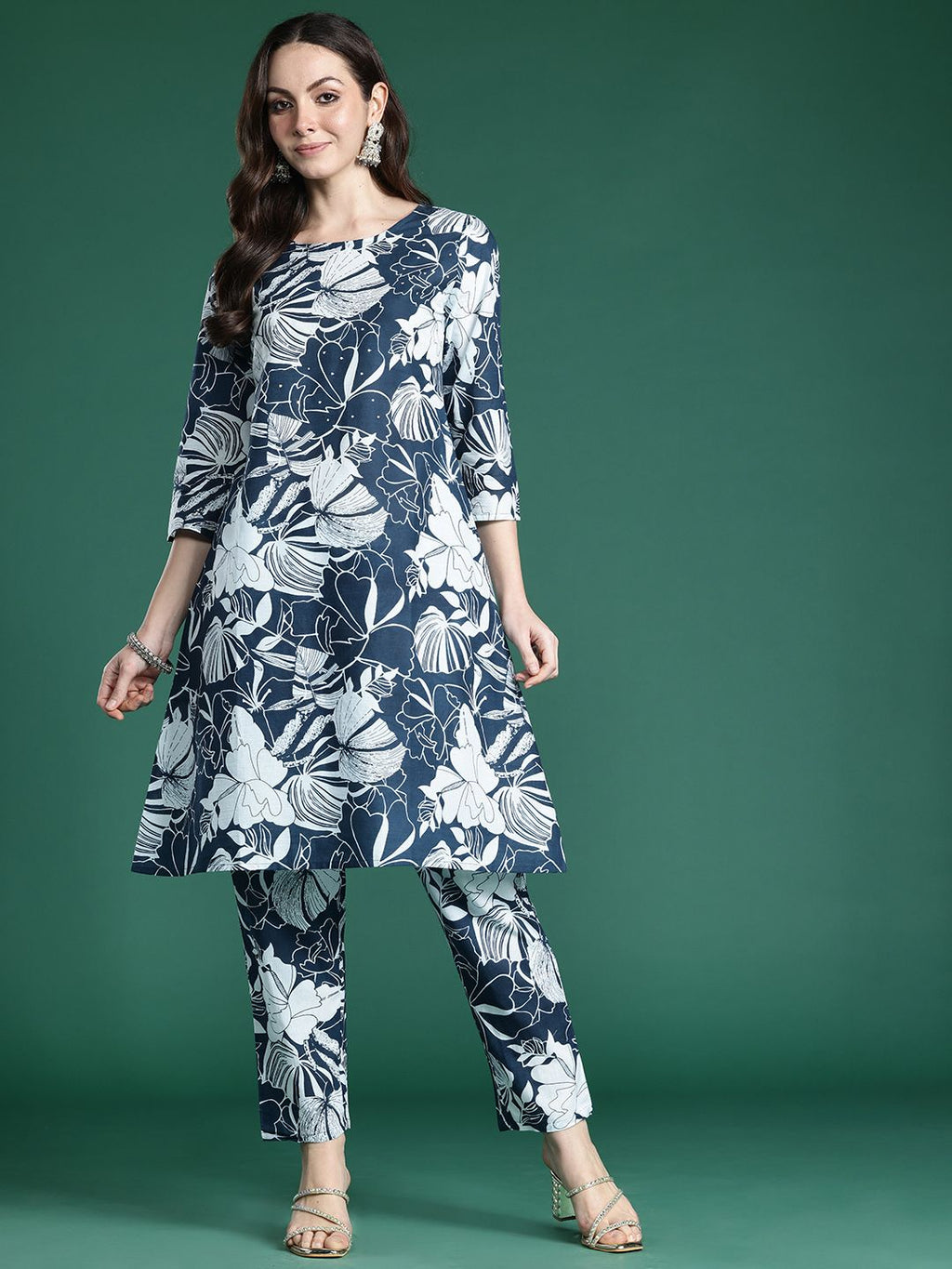 Indo Era Floral Printed Pure Cotton Kurta with Trousers - Distacart