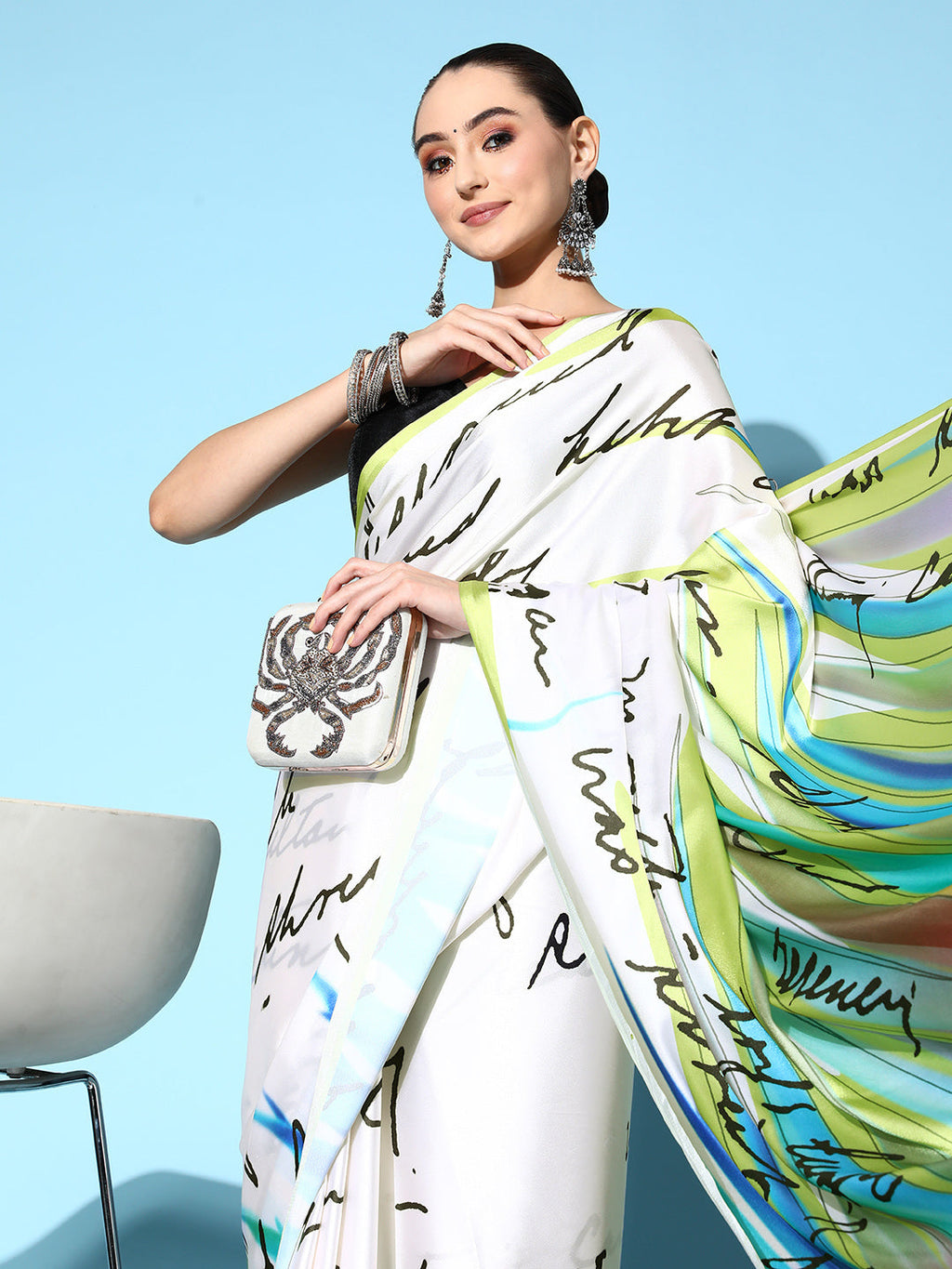 Tikhi Imli Off White & Green Abstract Print Satin Saree - Distacart