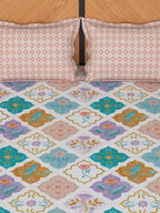 Story@home White & Peach-Coloured 180 TC Queen Bedsheet With 2 Pillow Covers - Distacart