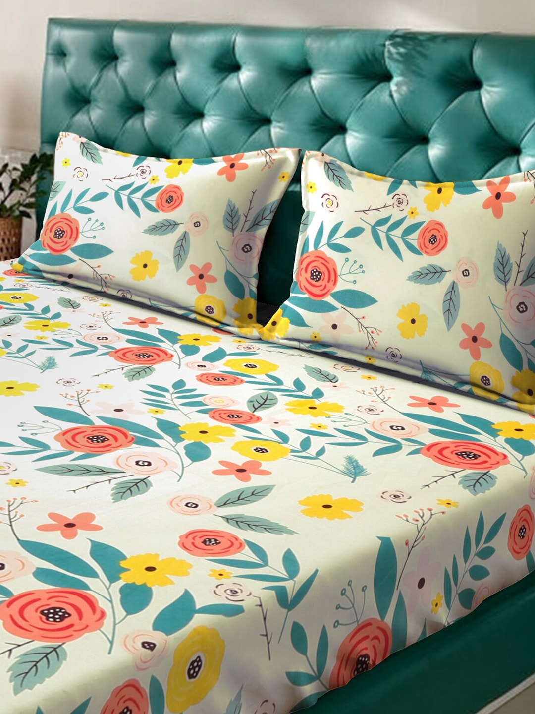 KLOTTHE White & Grey Floral Print 300 TC Fitted Double King Bedsheet With 2 Pillow Covers - Distacart