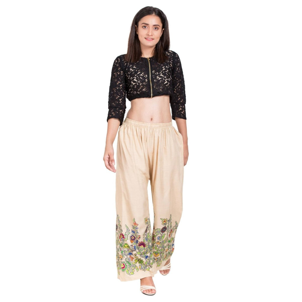 Asmaani Off White Color Digital Print Sarara