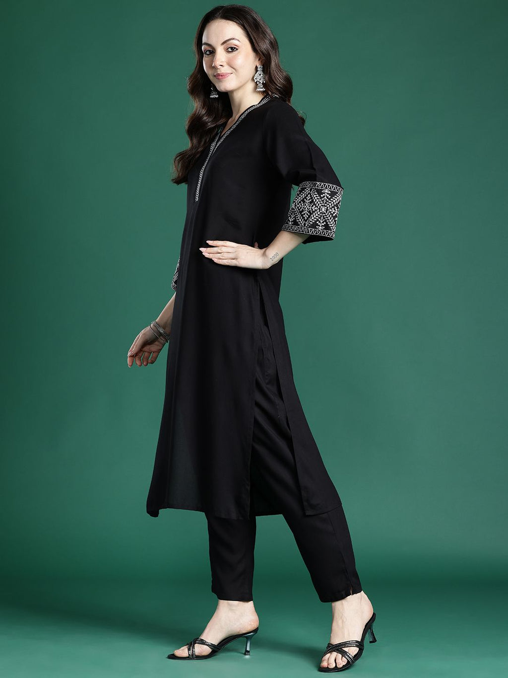 Indo Era Ethnic Motifs Embroidered Regular Kurta with Trousers - Distacart