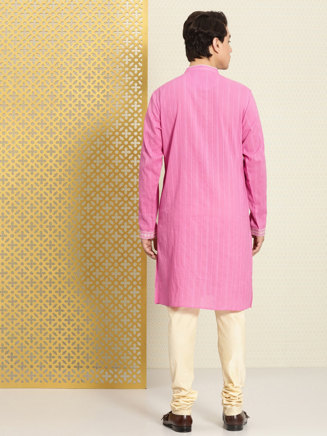House of Pataudi Men Pure Cotton Self Striped Embroidered Thread Work Jashn Kurta