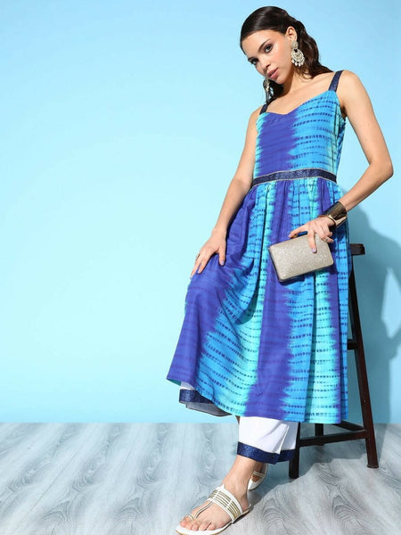 Ahalyaa Women's Royal Blue Crepe Digital Printed Kurta Palazzo Set