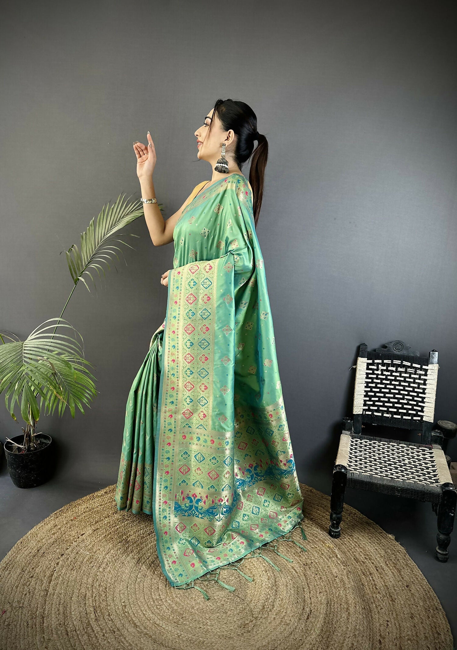 Joban Fashion Sea Green Geometric Pattern Soft Silk Patola Saree - Distacart
