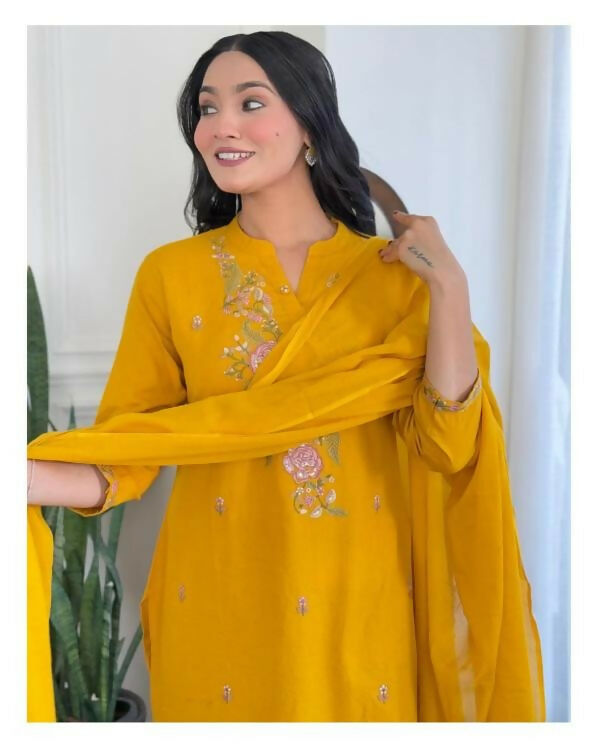 The52 Women's Beautiful Rayon Slub Fabric Embroidery Work Straight Kurta Pant and Dupatta Set - Distacart