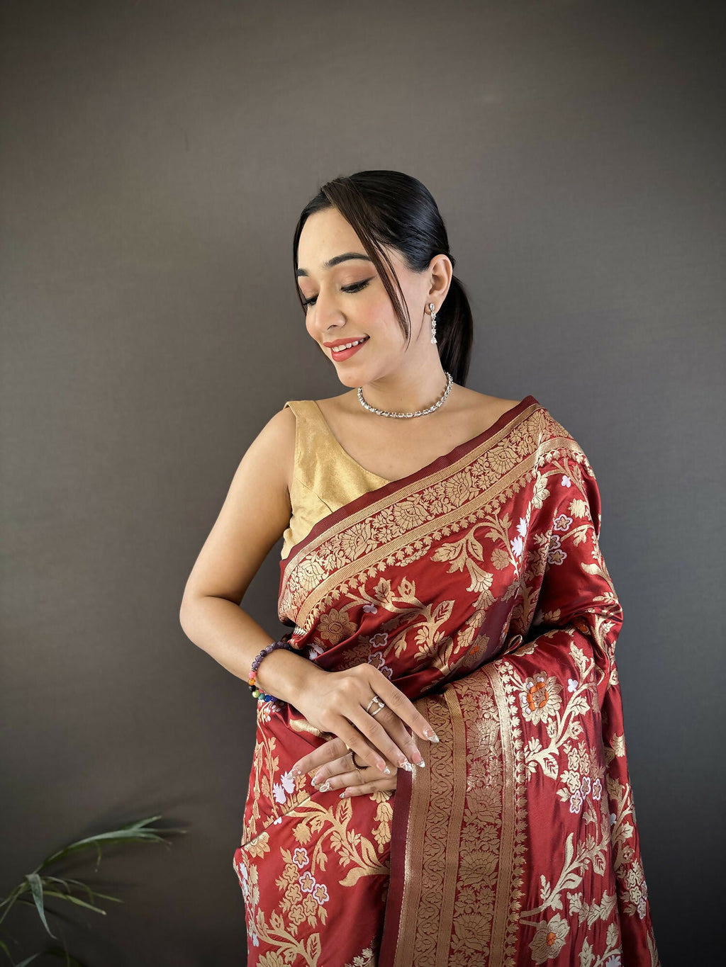 Joban Fashion Maroon Floral & Ethnic Motifs Design Soft Silk Meenakari Banarasi Saree - Distacart