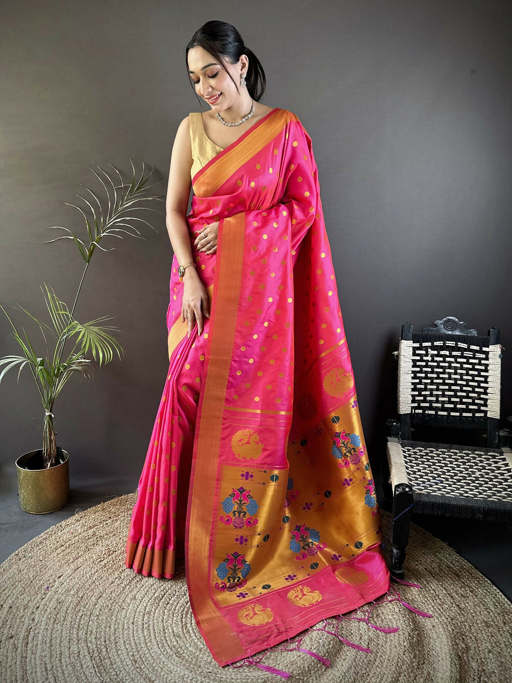 Joban Fashion Hot Pink Polka Dot Lichi Silk Paithani Silk Saree - Distacart