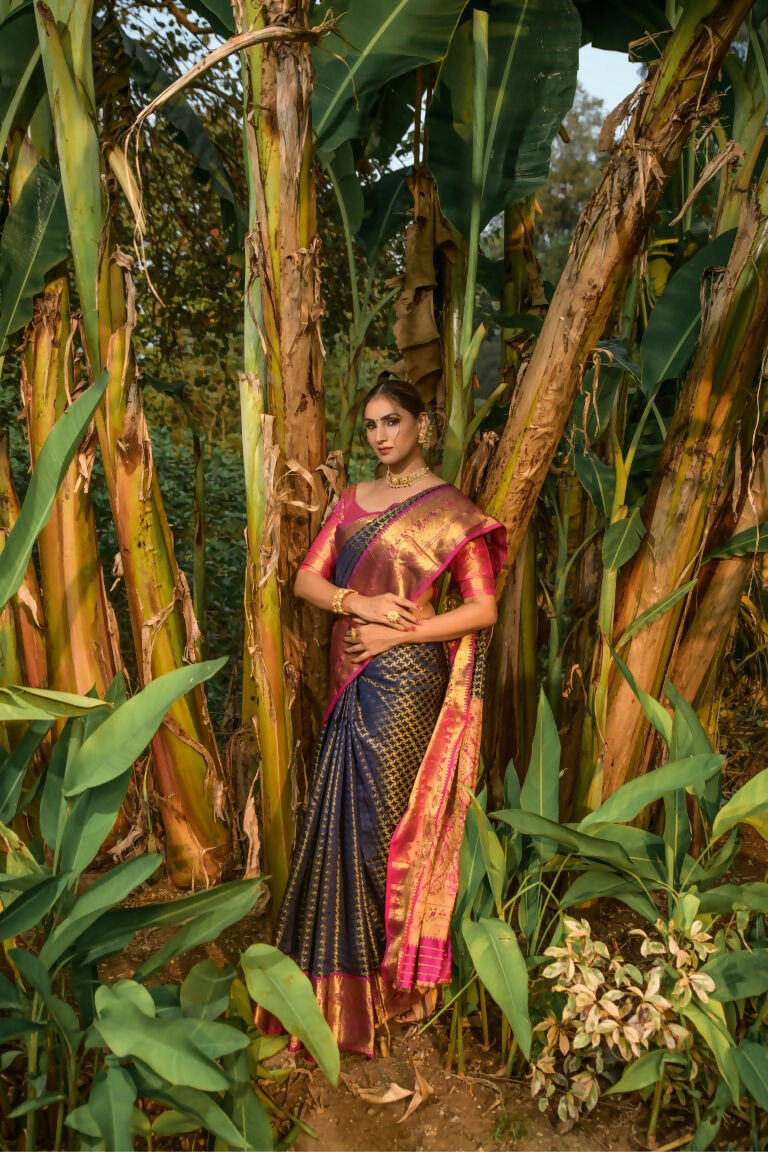 Jyoti Fashion Women's Navy Blue Kanjivaram Silk Zari Woven Saree with Blouse