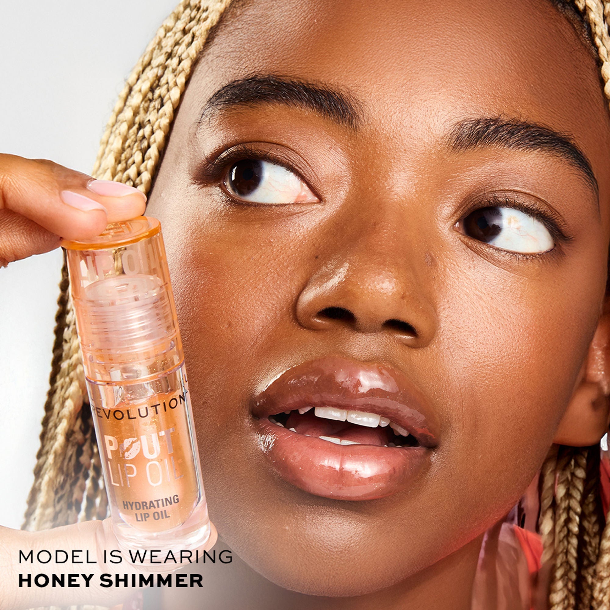 Makeup Revolution Pout Lip Oil - Honey Shimmer