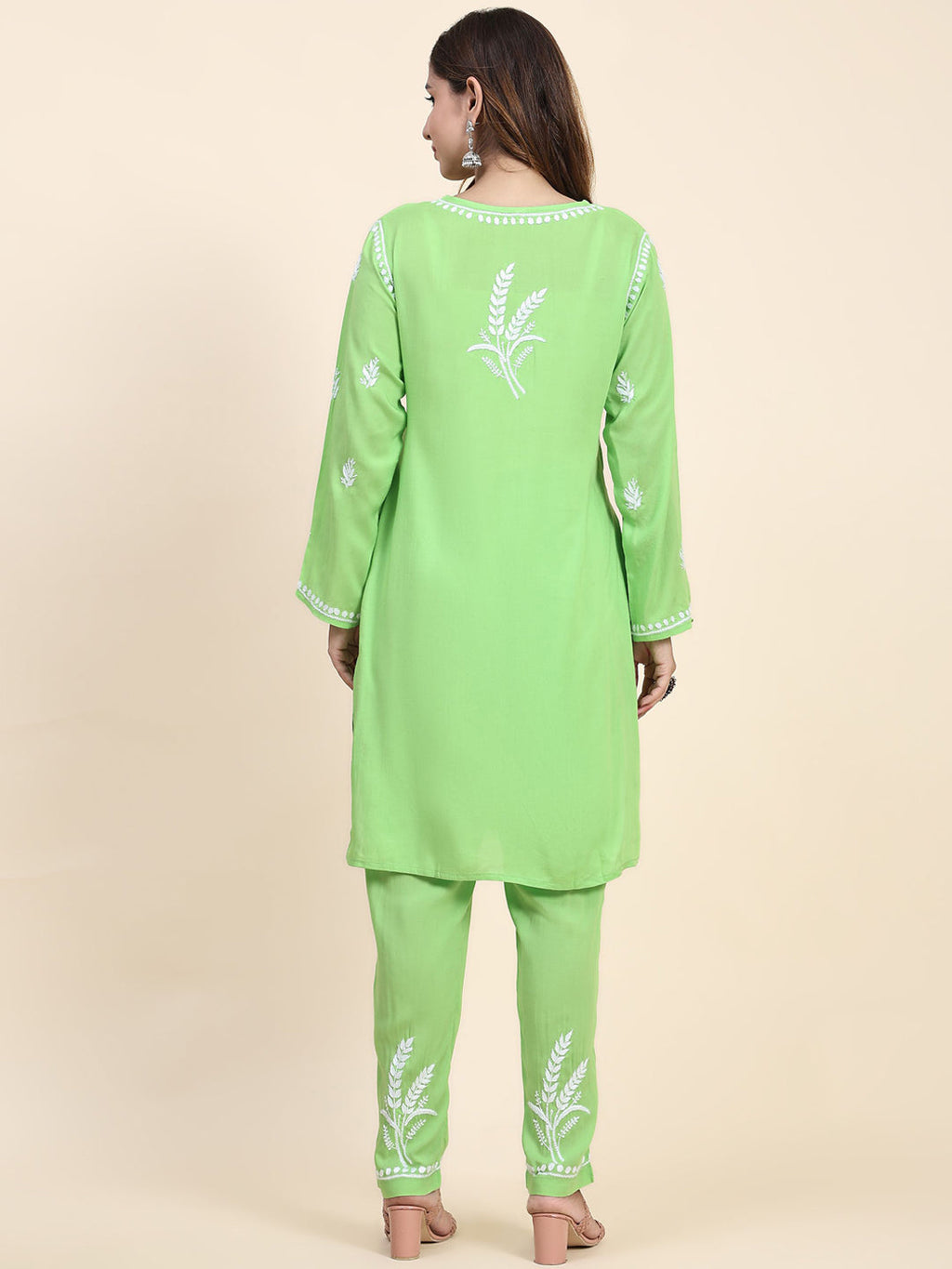 HOUSE OF KARI Floral Embroidered Chikankari Pure Cotton Kurta with Trousers