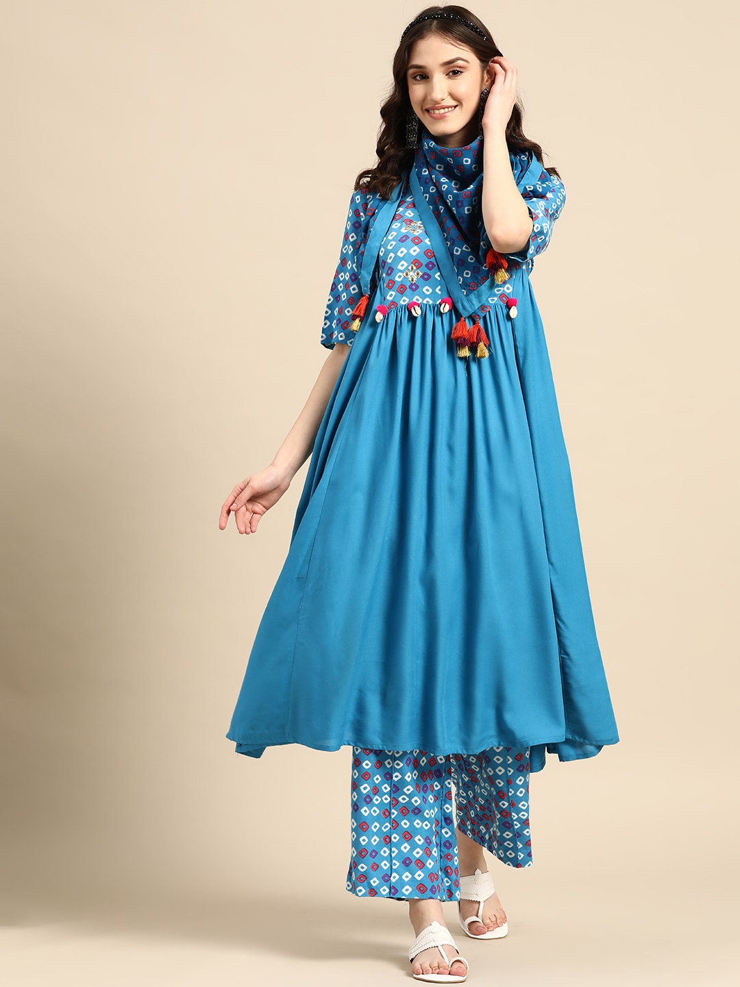 Sangria Women Bandhani Printed Kurta with Palazzos & Scarf