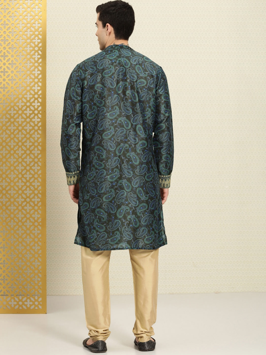 House of Pataudi Paisley Printed Rozana Kurta With Zari Detail