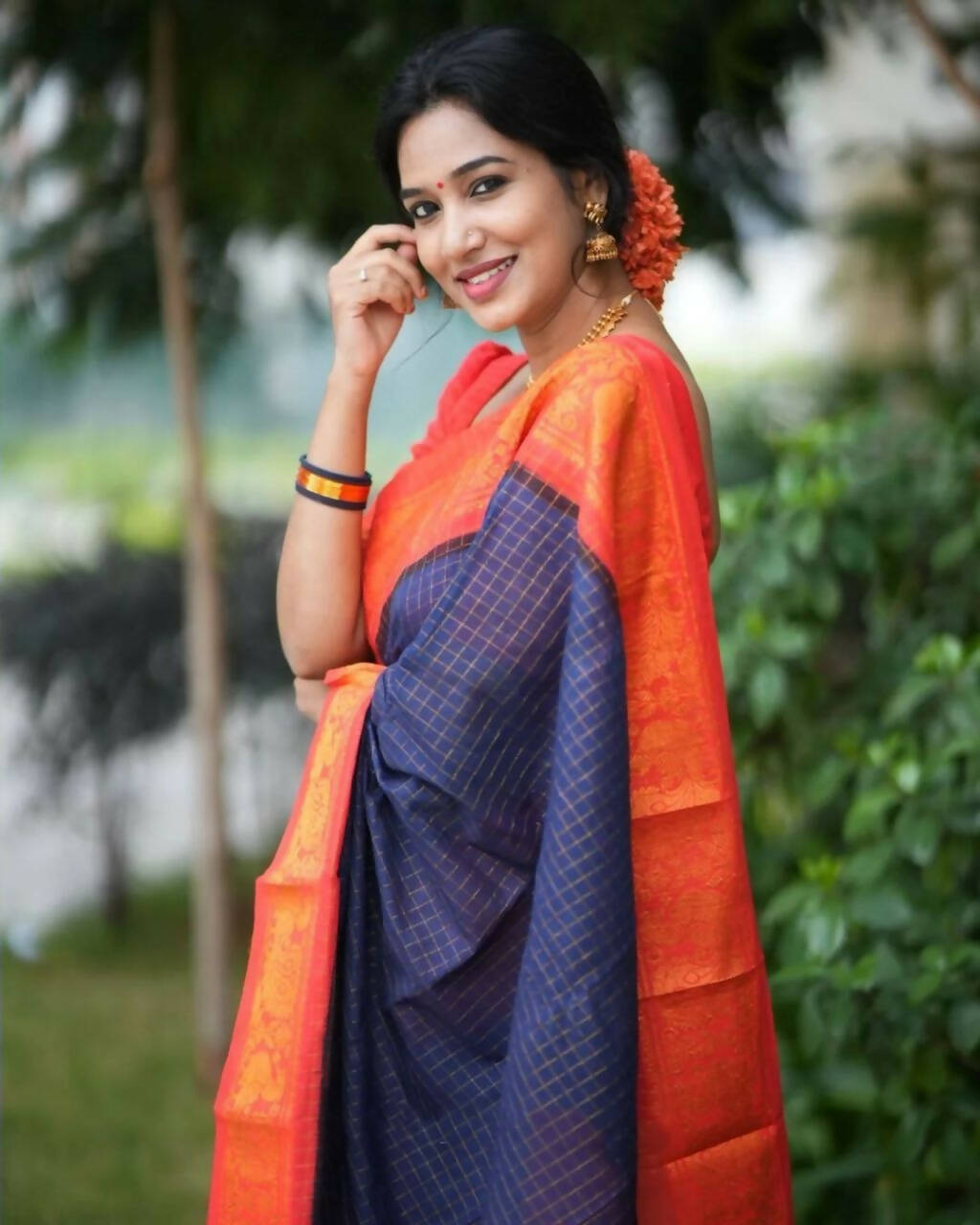 DEIANA'S Beautiful Designer Golden zari Soft Lichi Silk Saree - Purple