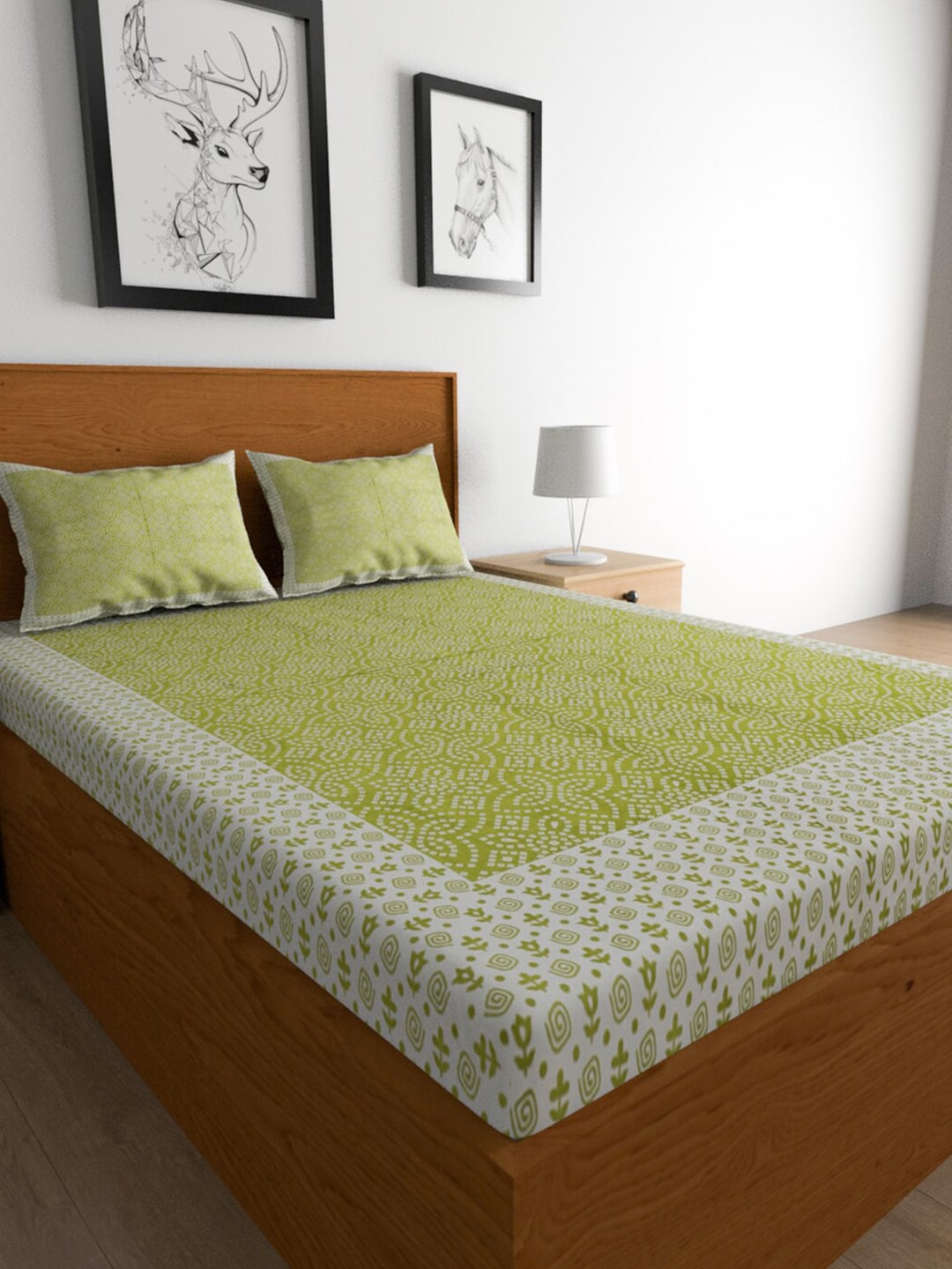 Urban Magic Green & White Ethnic Motifs Cotton 104 TC Queen Bedsheet with 2 Pillow Covers