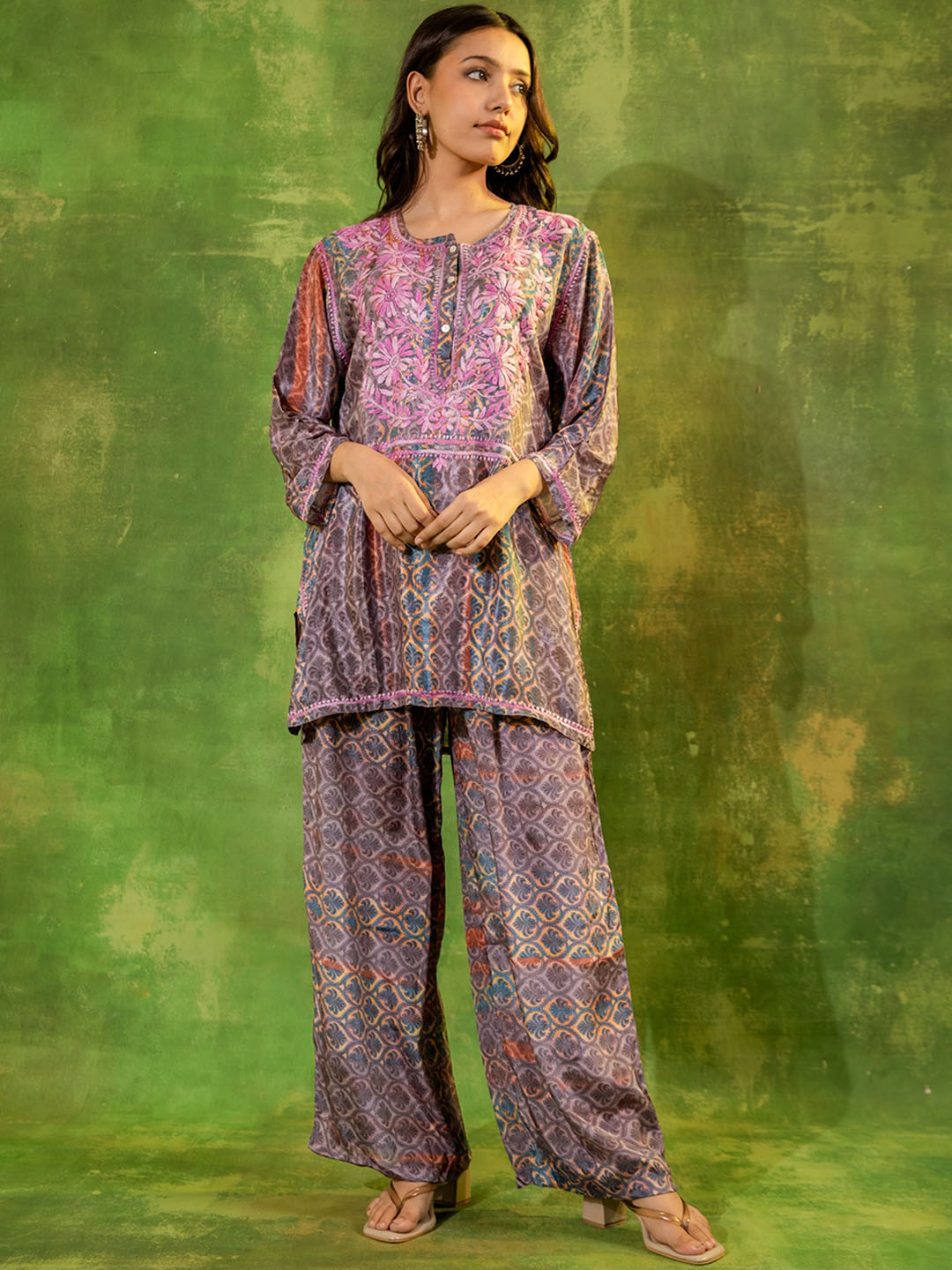 HOUSE OF KARI Floral Embroidered Regular Chikankari Straight Kurta with Palazzos