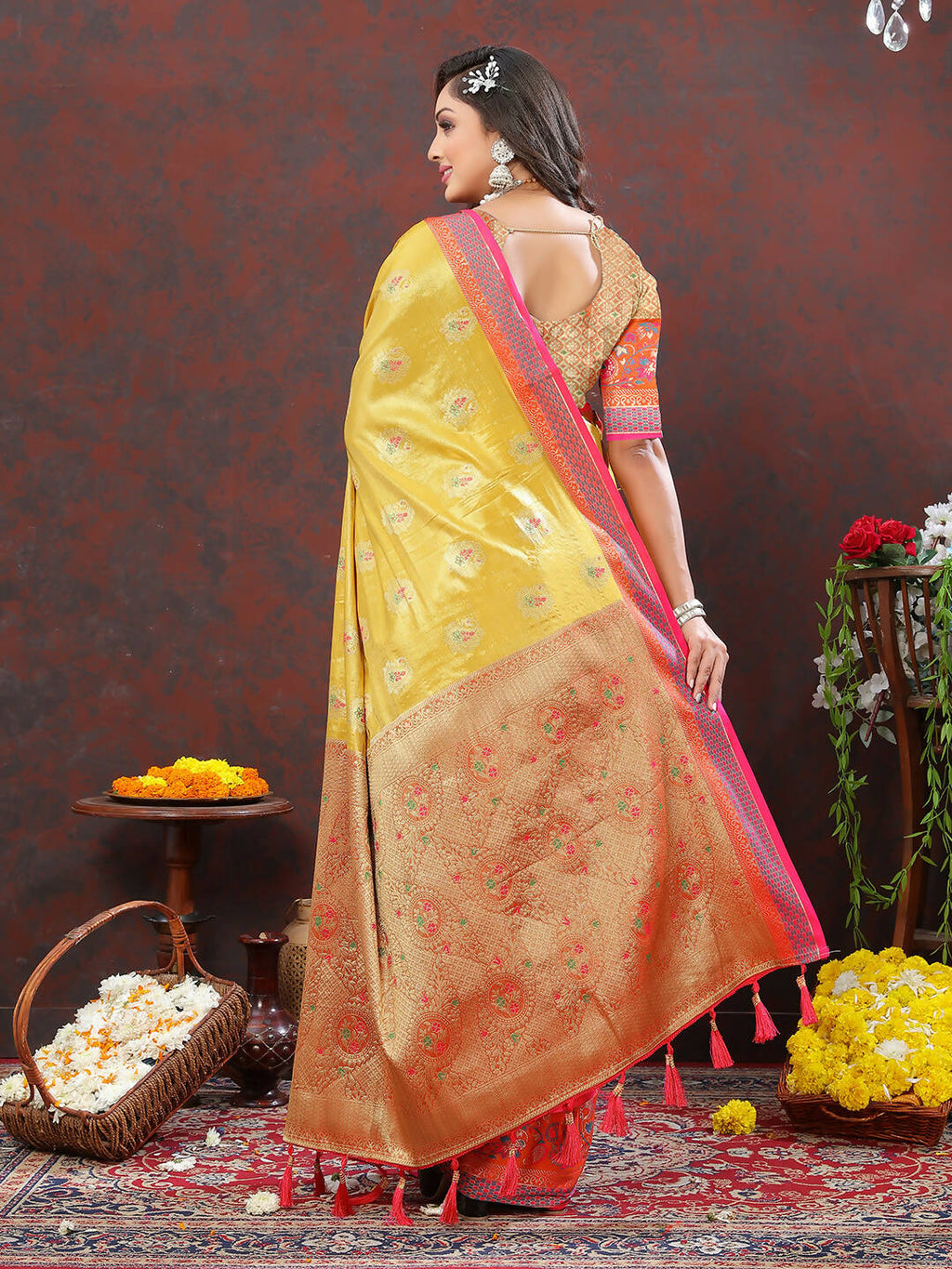Lorenvalley Fashion Yellow Kanjivaram Silk Woven Design with Zari Weaving Saree
