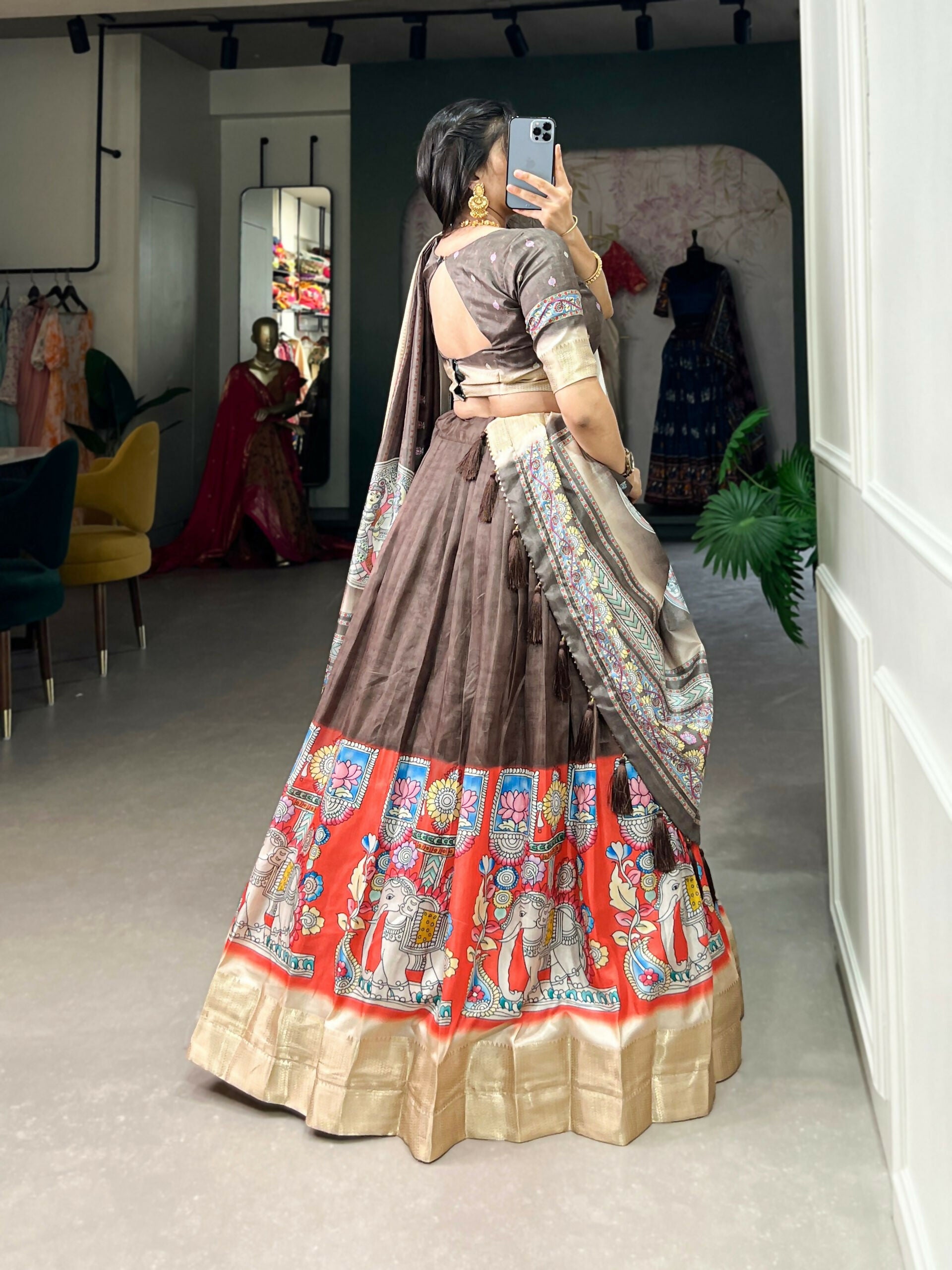 Vastranavya Kalamkari Print With Weaving Border Lehenga with Unstitched Blouse - Brown