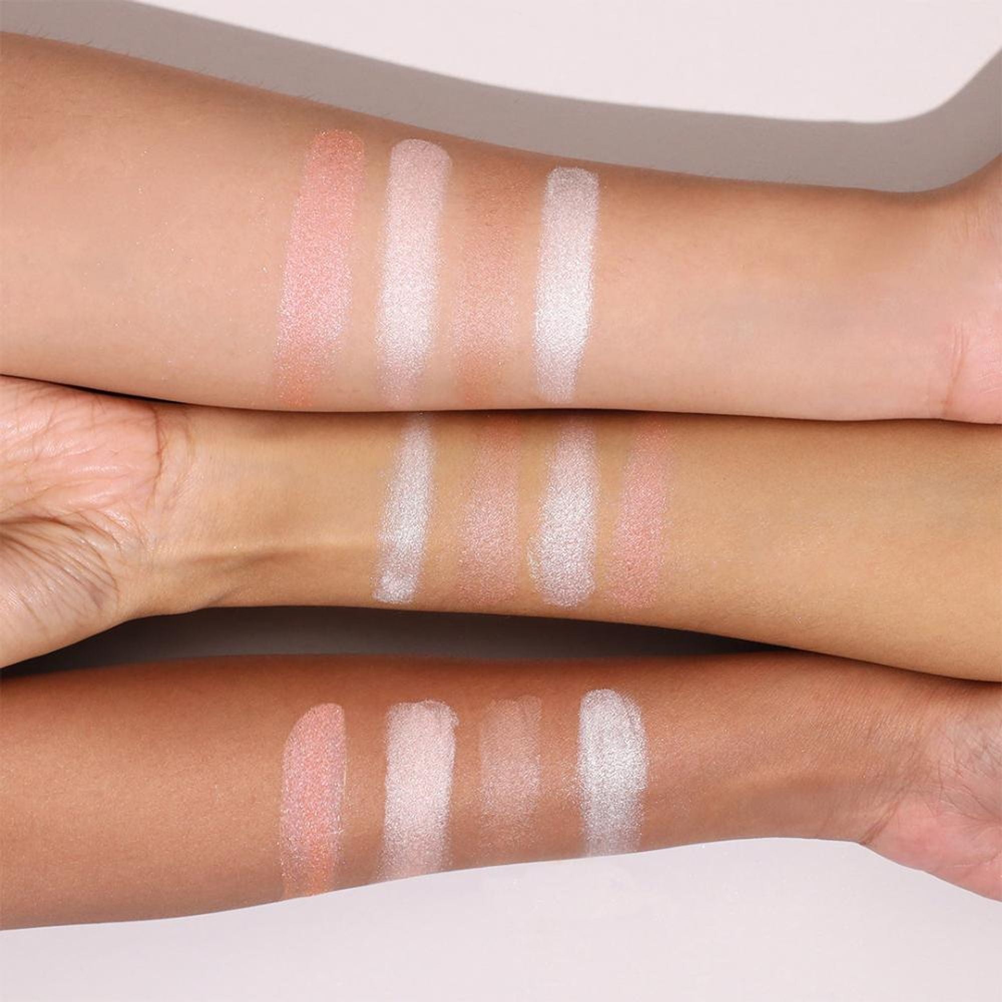 Makeup Revolution Highlighter Cheek Kit - Take A Breather - Distacart