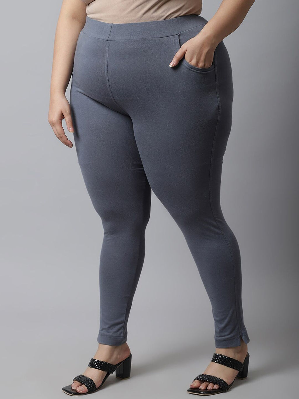 TAG 7 Women Plus size Grey Solid Cotton Ankle-Length Leggings