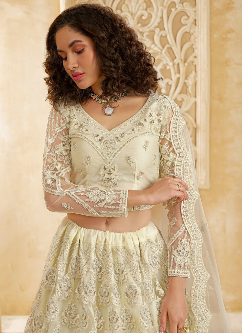 Vegaa Fashion Off White Net Thread Work Wedding Lehenga