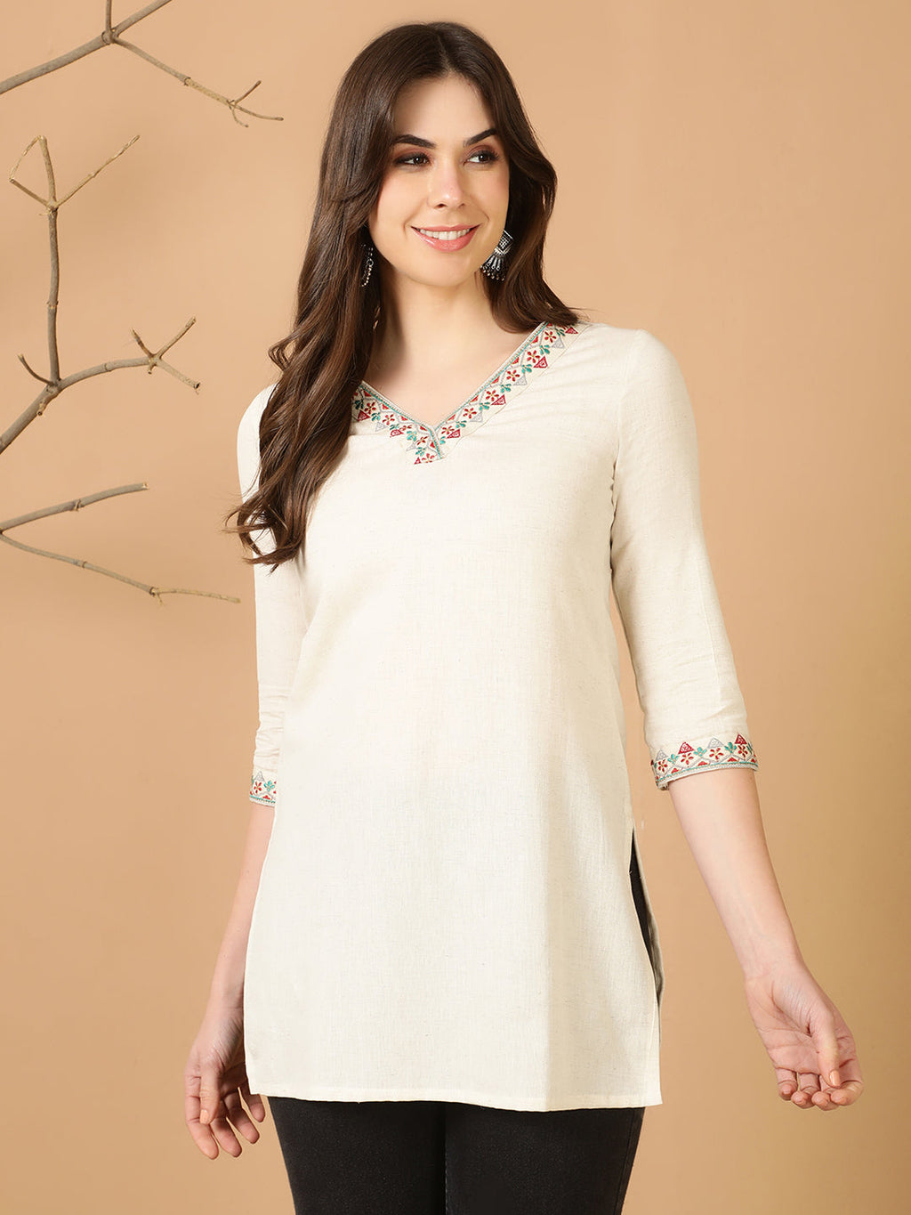 Antaran Off White Cotton Flex Embroidered Tunic